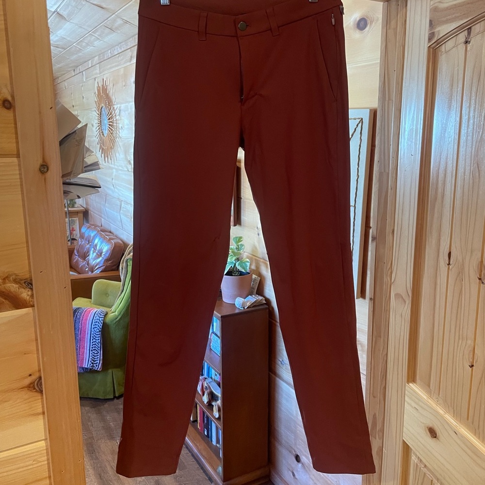 LuLu Lemon ABC chinos 31x34